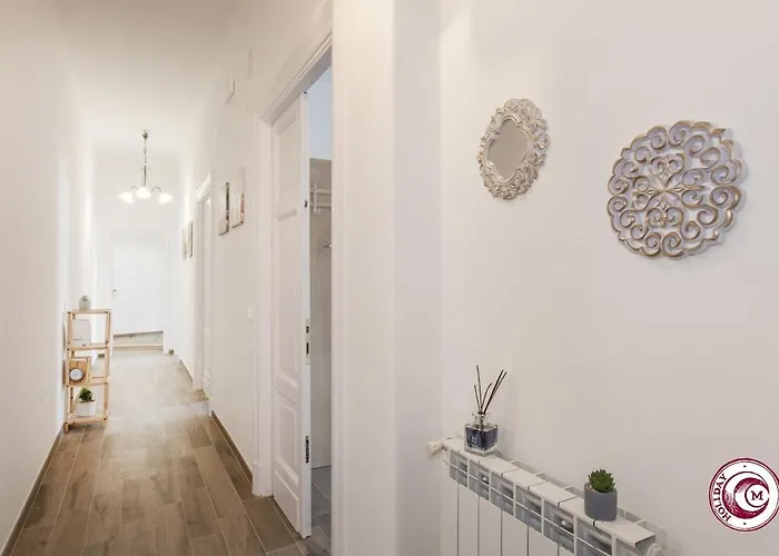 Domus Latina Heart San Giovanni Roma